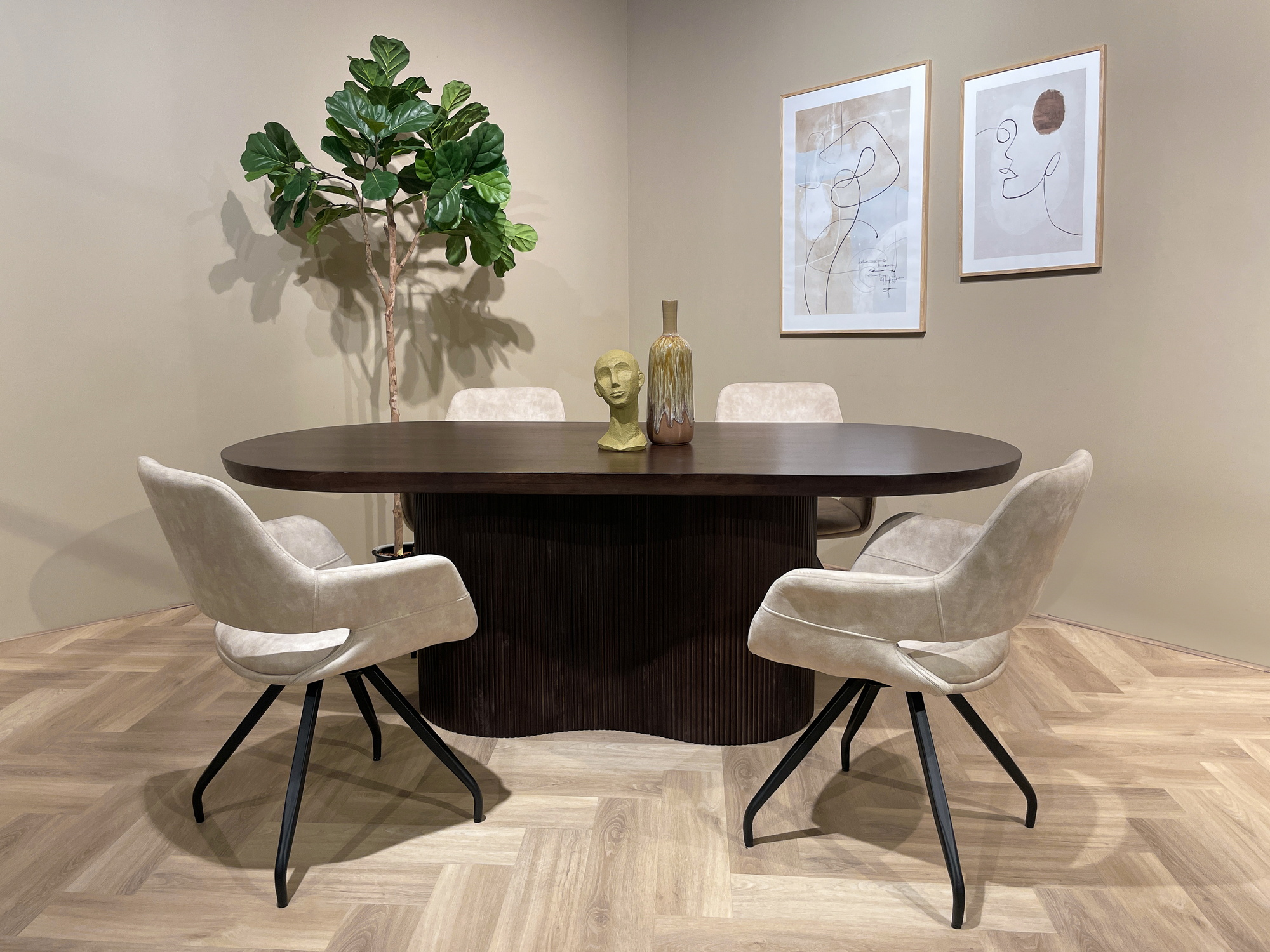 Eettafel Sevilla Brown 300cm - Livingfurn