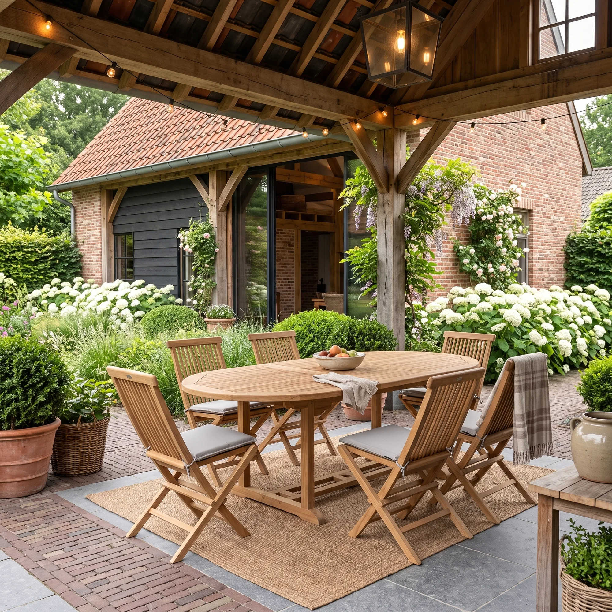 Ausziehbarer Esstisch Teak + 6 Stühle - Mokana Furniture