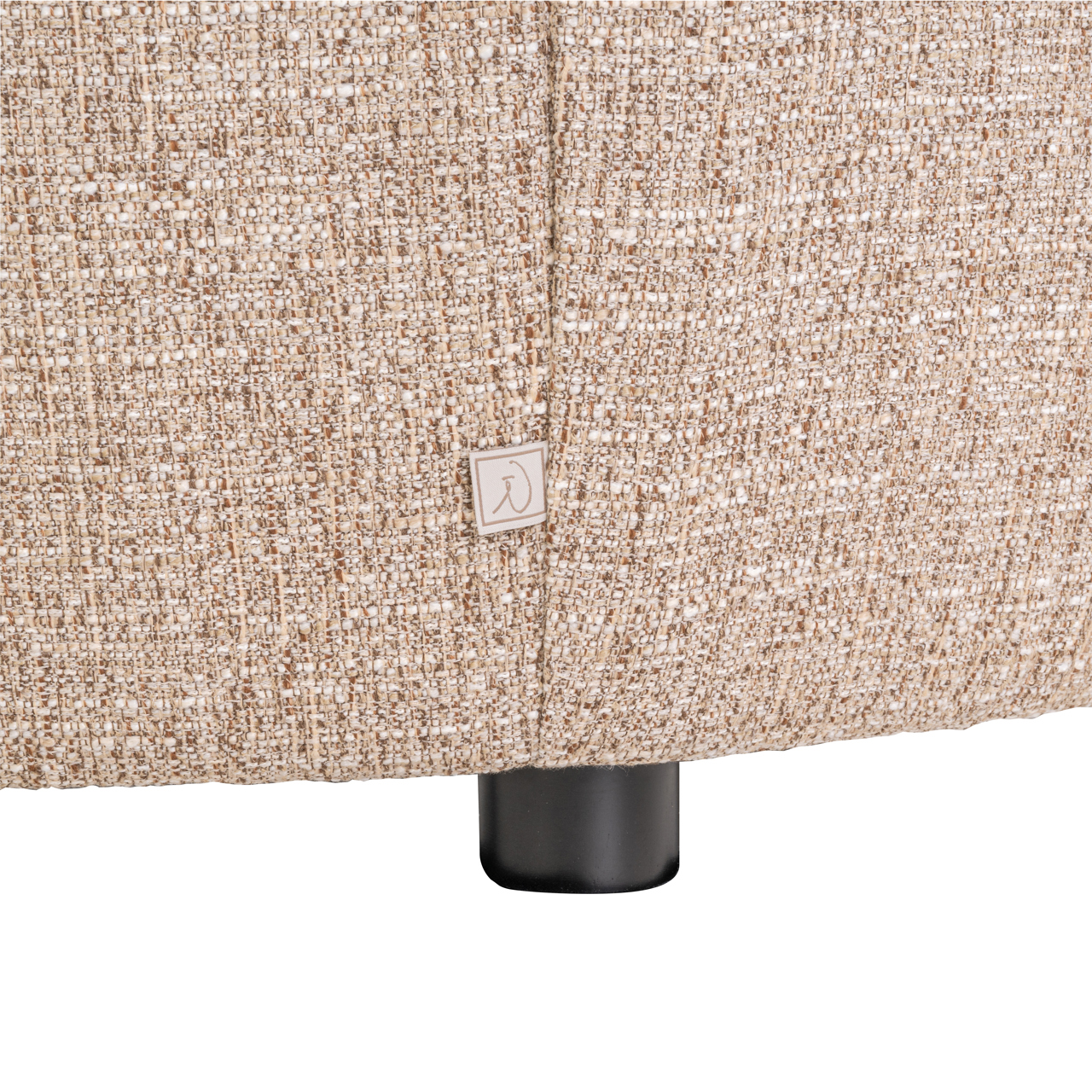 Sillón lounge Luxandra sand tweed retardante de llama - Richmond Interiors