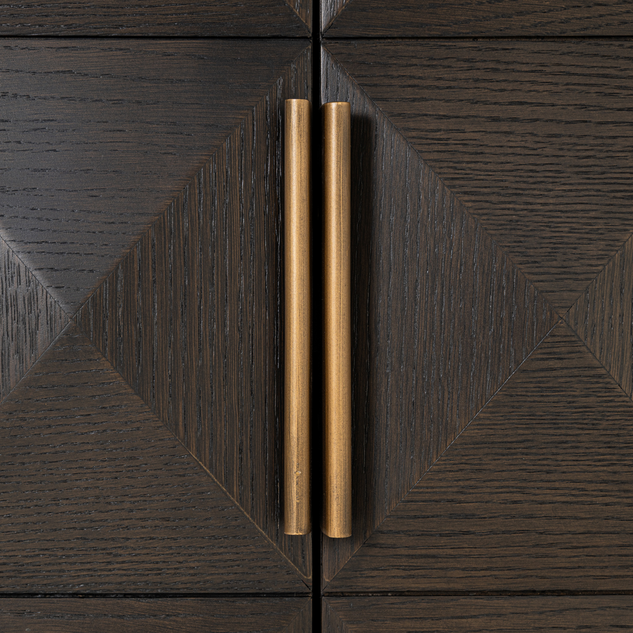 Sideboard Claremont brown 4-doors 2-shelves - Richmond Interiors