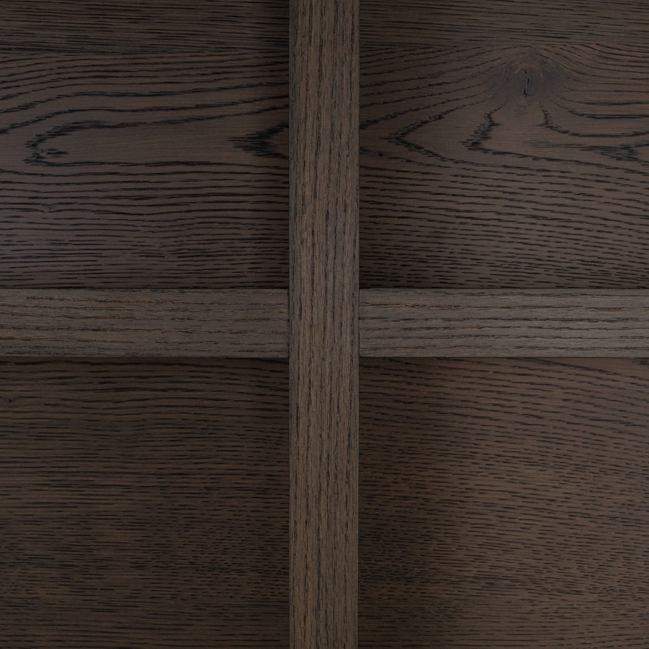 TV-Schrank Lachance brown 3-doors 2-drawers - Richmond Interiors