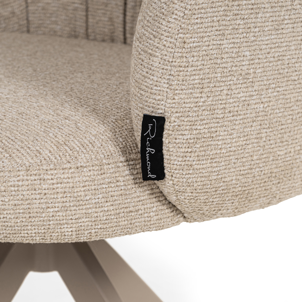 Silla de comedor Olivia biscotti giratoria - Richmond Interiors