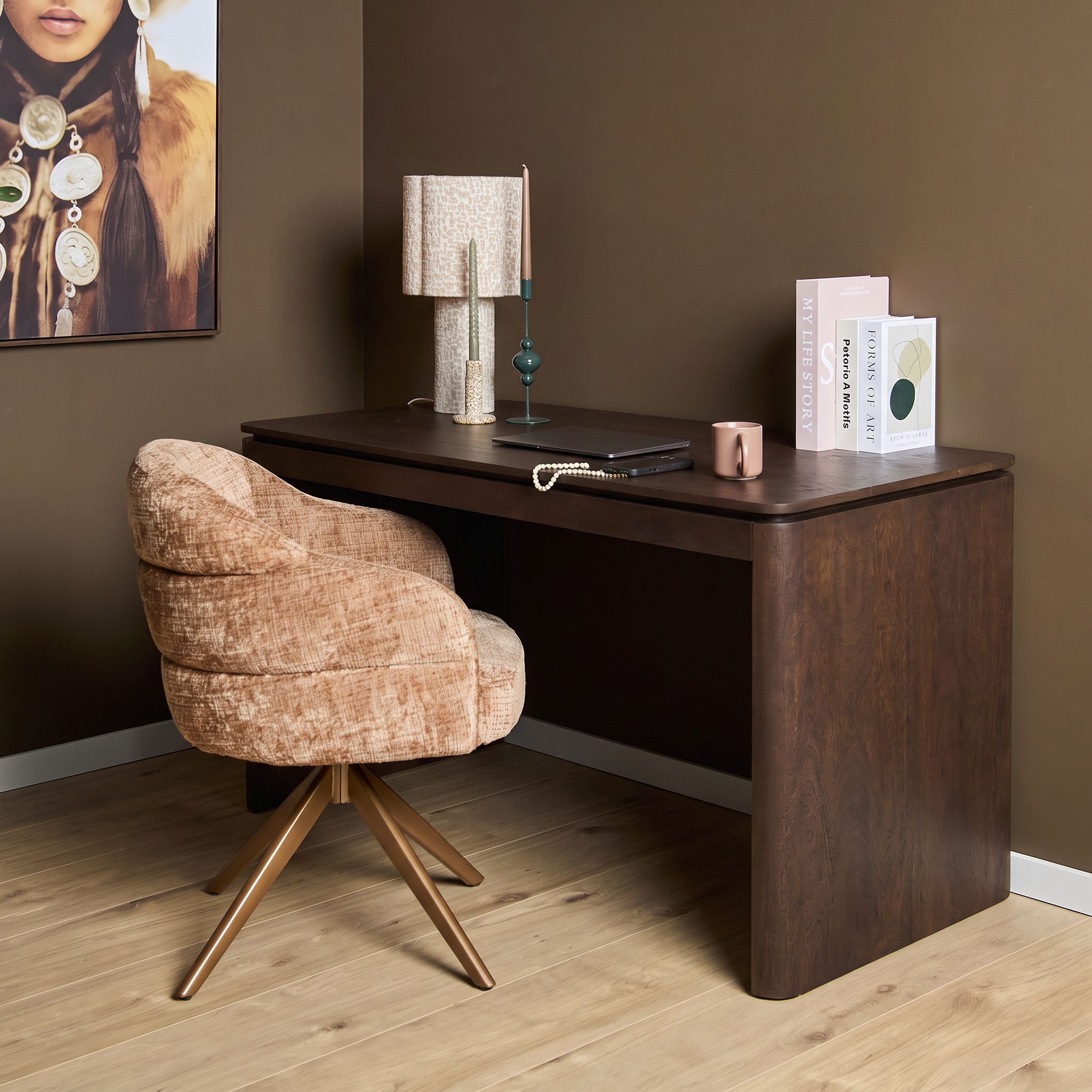 Schreibtisch Dallas Braun Mangoholz 130 cm - Starfurn