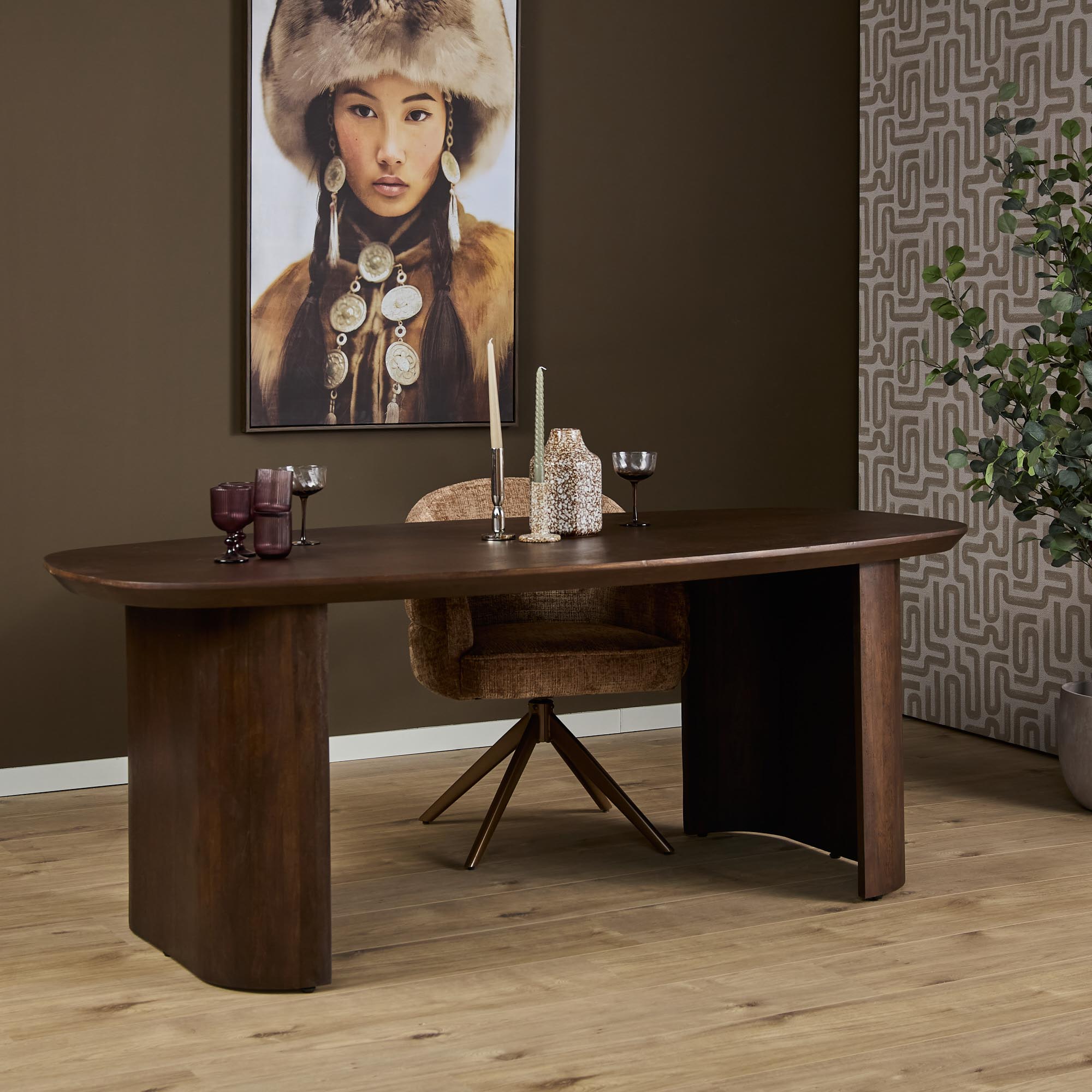 Mesa de comedor Maré Brown | 200 cm