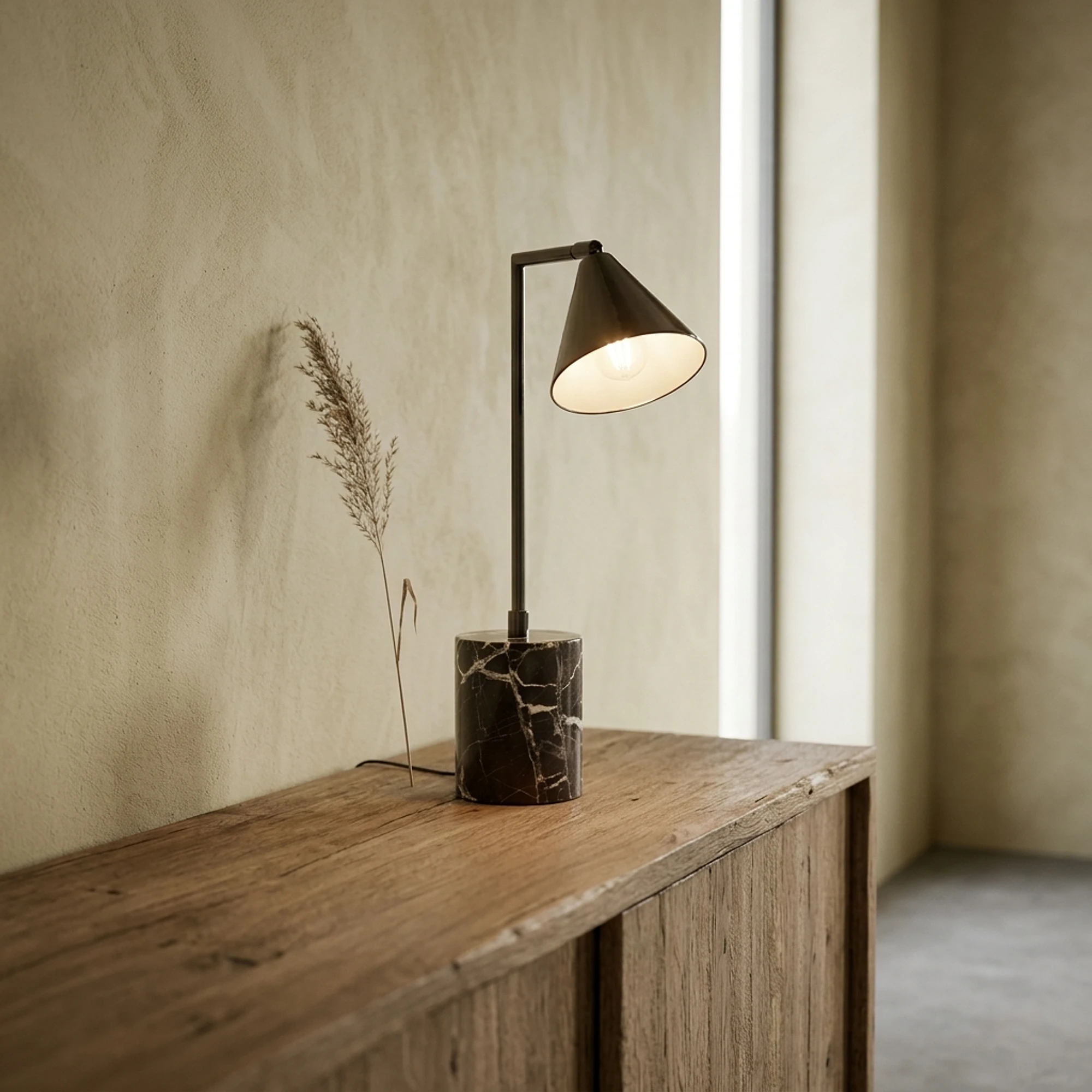 Tischleuchte Lumina braun - By-Boo