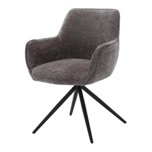 Fondo Armstoel in stof Mona 110 Sand, draaibaar, staat op een jute vloerkleed in een lichte woonkamer - Tower Living - Mona 464 Cement Grey