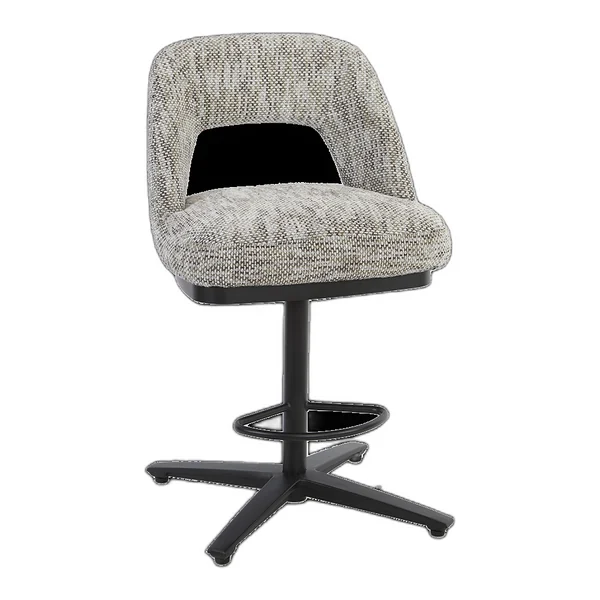Der Caldes Barhocker aus Stoff Ted 8 Weiß-Grau steht auf einem Holzboden in einer ländlichen Küche mit Holz- und Betonelementen - Tower Living - Ted 8 white-grey