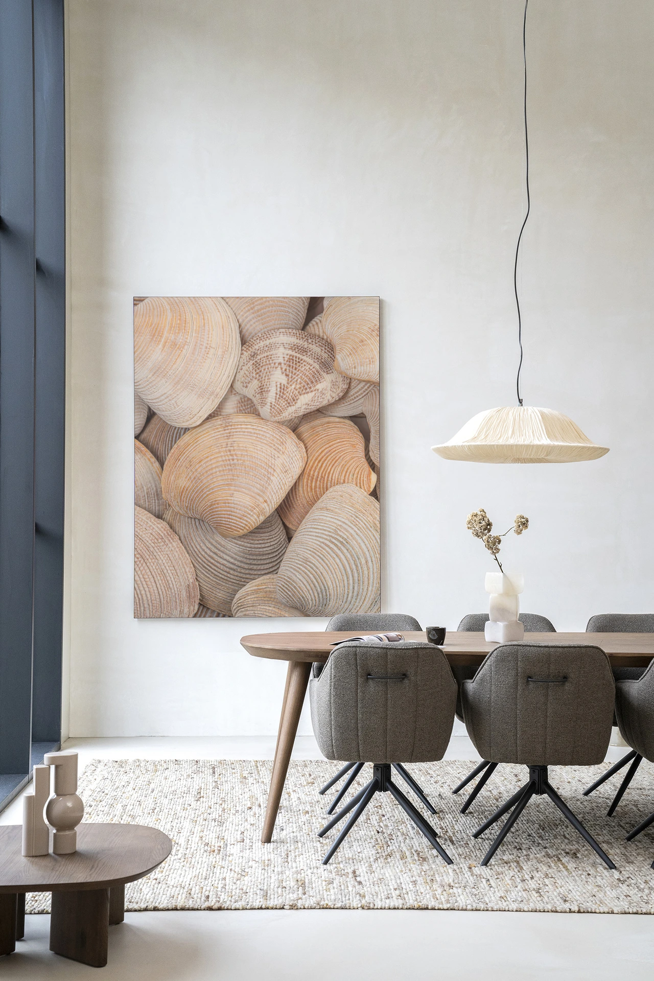 Tapiz de pared Tijdloze Rust: In Een Zee Van Schelpen - Urban Cotton