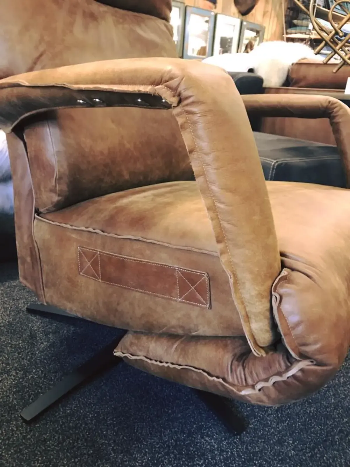 Ipanema Relaxing Armchair, Africa Leather Walnut - Het Anker, foto 5