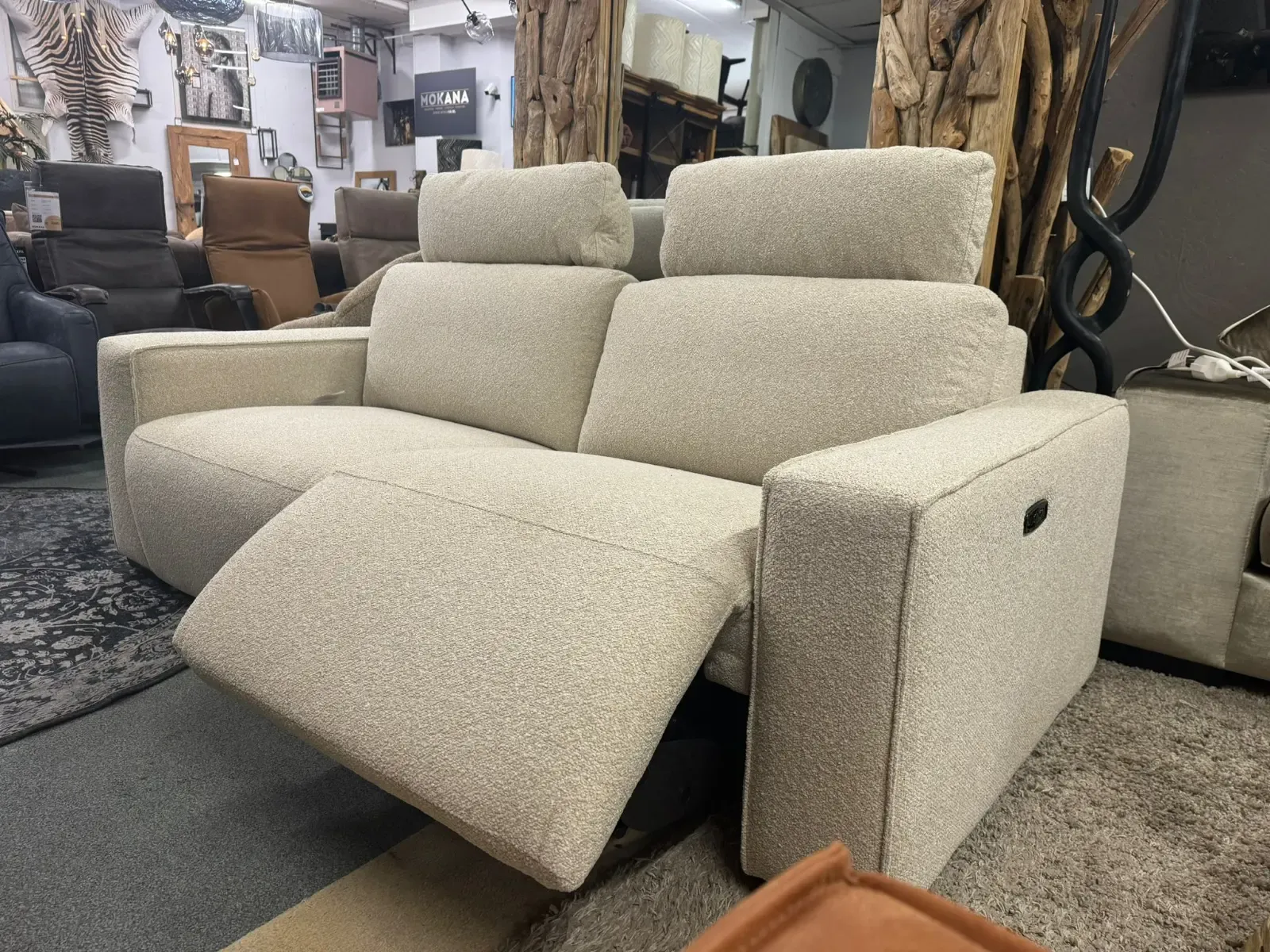 Sofa Columbus Relaxfunktion, Detailfoto 2 - Mokana Furniture