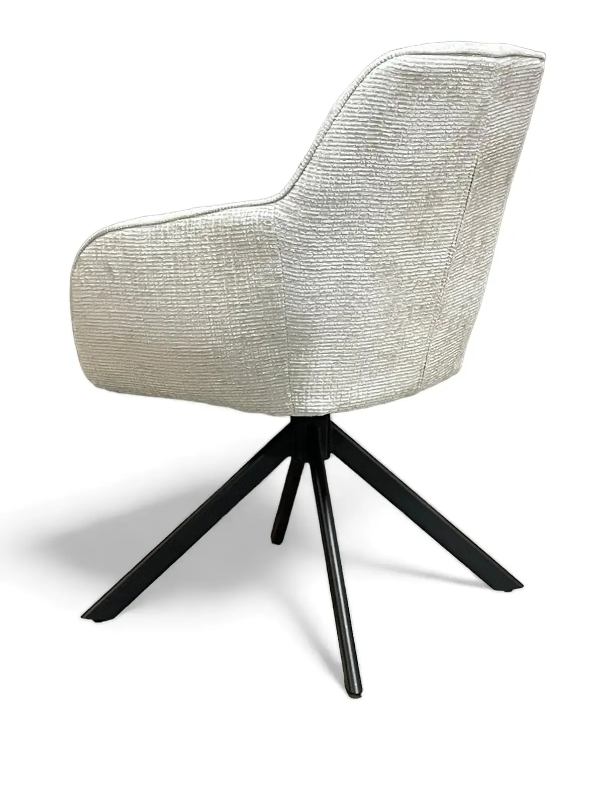 Eetkamerstoel 396 Beige, van Koopmans Meubelen, detailfoto 2