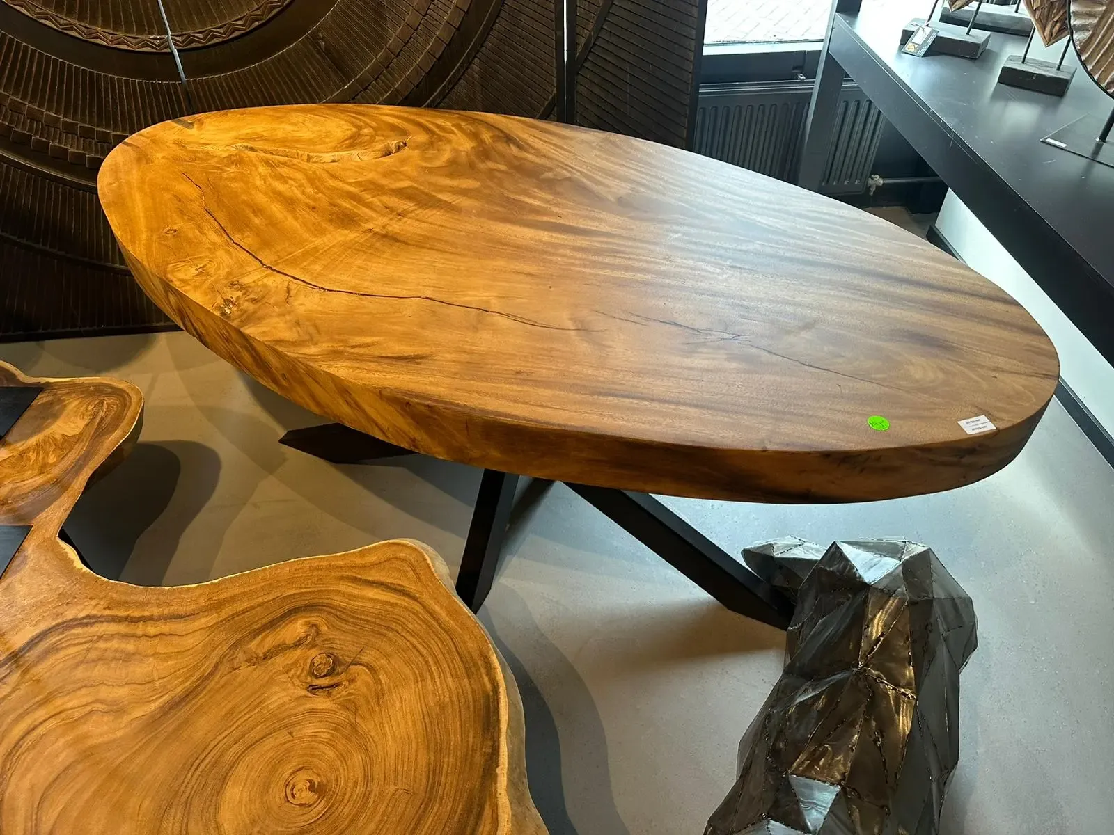 Dining Table Jodi Suar oval (Wood, Brown) - World of Brosi