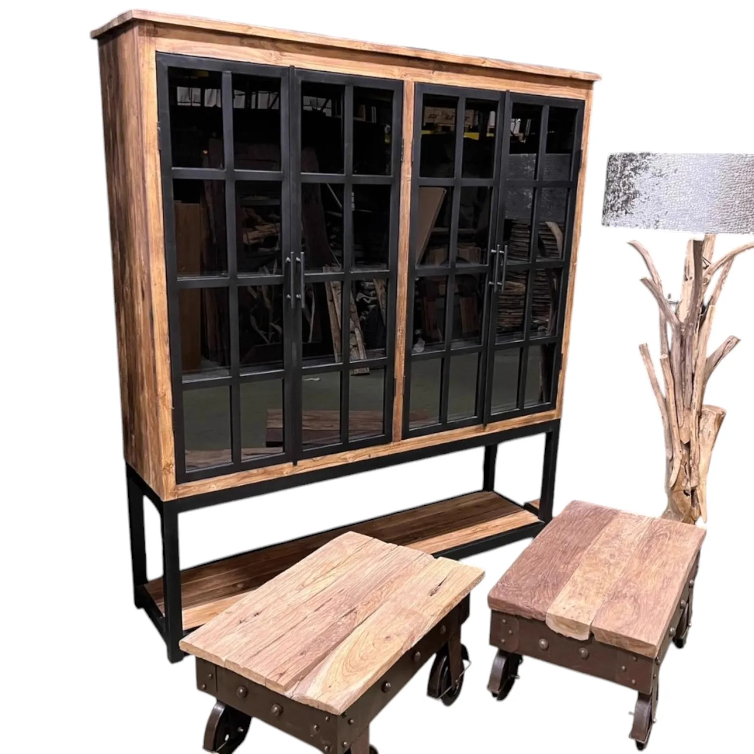 Display Cabinet Yuli teak - World of Brosi