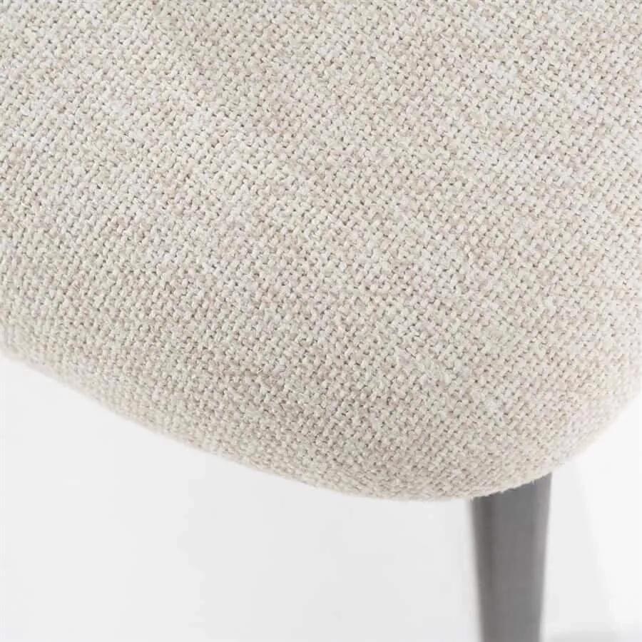 Detailaufnahme des beige Moon Stoffes vom Stuhl Mikky, mit sichtbarer Textur und Gewebe - Eleonora