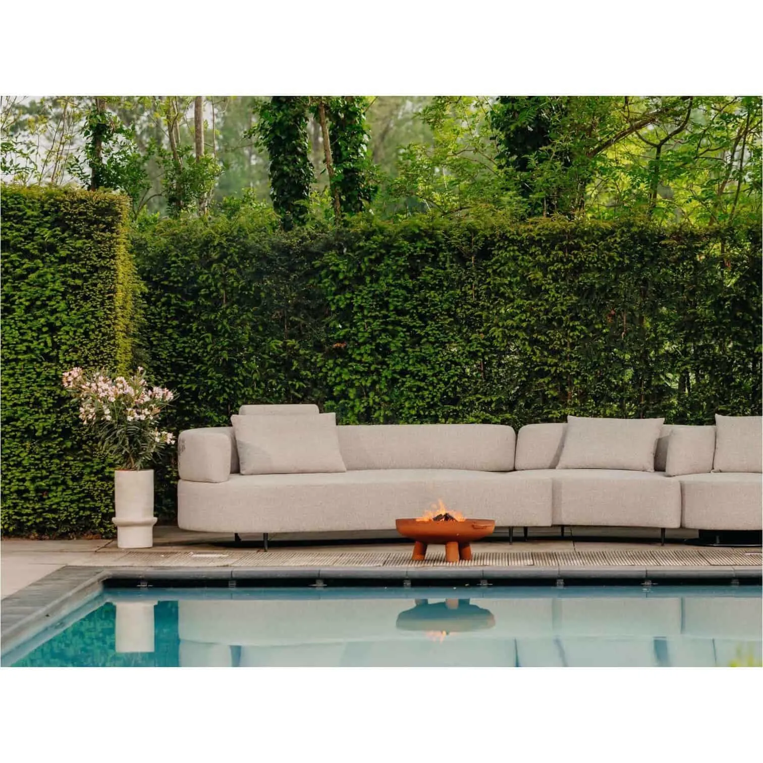 Milaan Outdoor Sofa - Chill-Line
