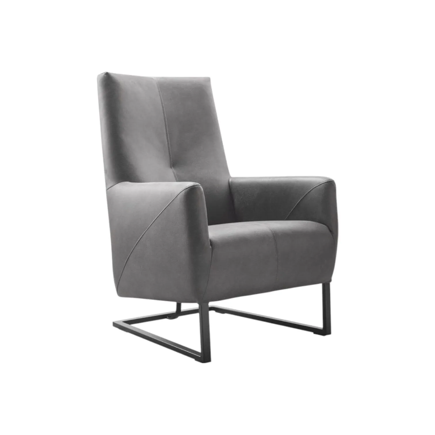 Sessel Marino von Class Design auf weißem Hintergrund, schräg von vorne fotografiert