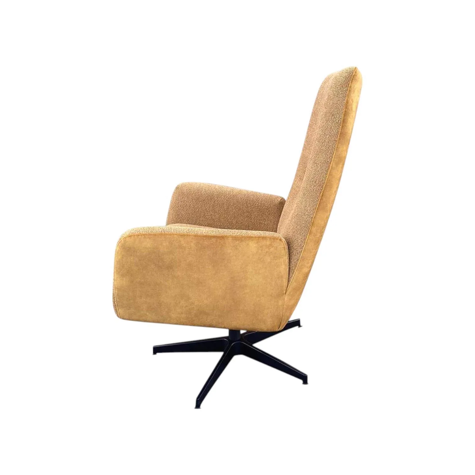 Drehsessel Maud in ockergelbem Stoff mit schwarzem Spinnenfuß, schräg von der Seite aus einer niedrigen Perspektive vor weißem Hintergrund fotografiert - Class Design