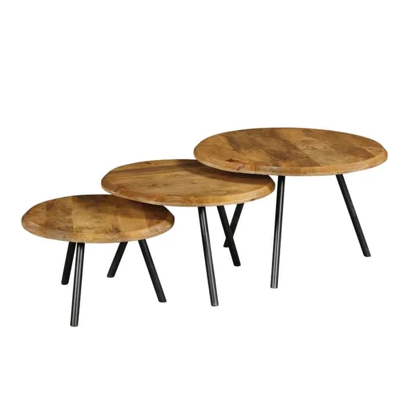 Set aus drei runden Couchtischen Ohio mit Holzplatte und schwarzen Beinen, auf weißem Hintergrund - Starfurn