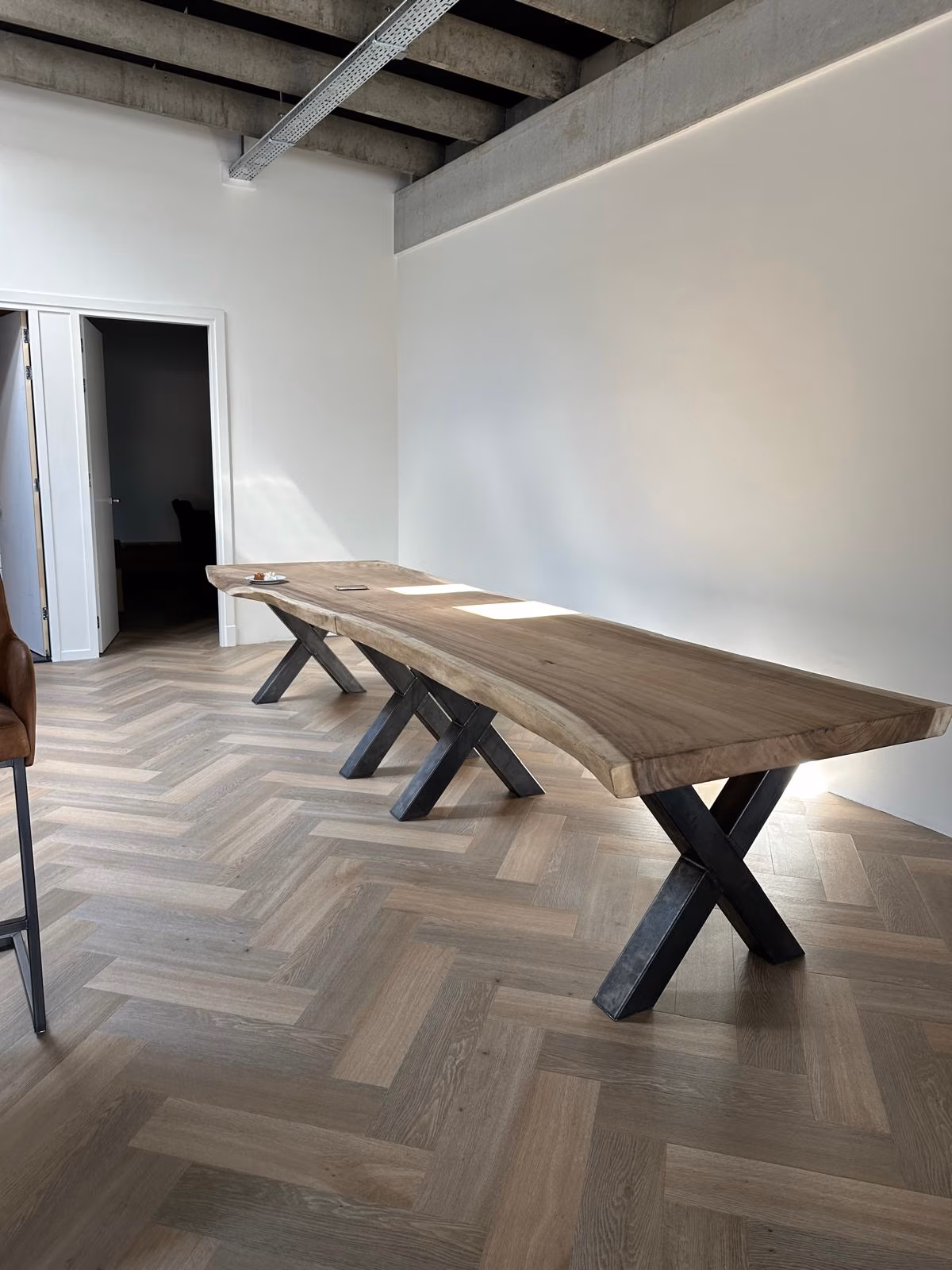 Desk Suar Wood Solid