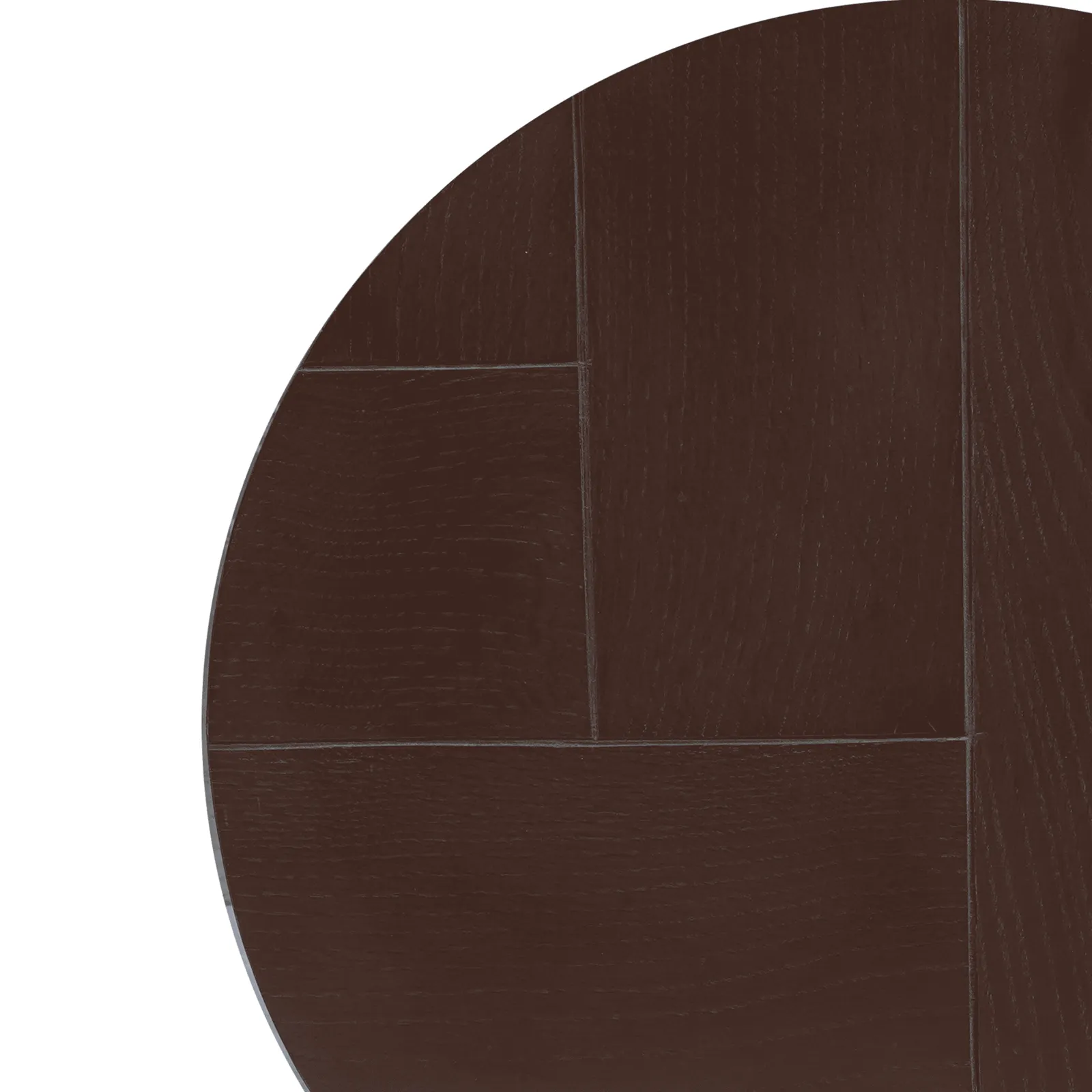 Detailaufnahme der dunkelbraunen Tischplatte des Couchtischs Otik Black Oak mit einer sichtbaren Naht - Starfurn
