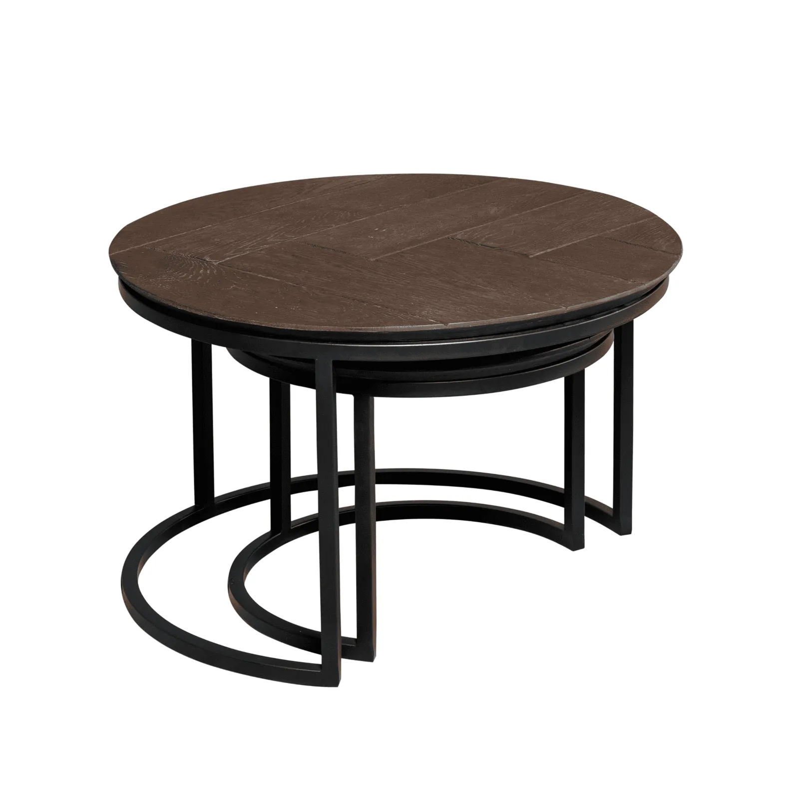 Set aus 2 Couchtischen Otik Brown Oak mit dunkelbrauner Platte und schwarzen Metallbeinen auf weißem Hintergrund - Starfurn