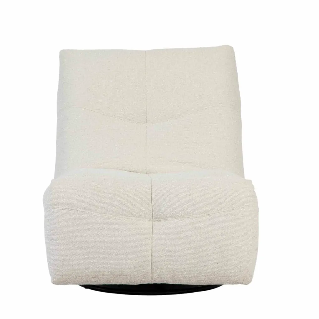 Der Relaxsessel Lazy in Off White Stoff, von oben auf weißem Hintergrund fotografiert - Starfurn