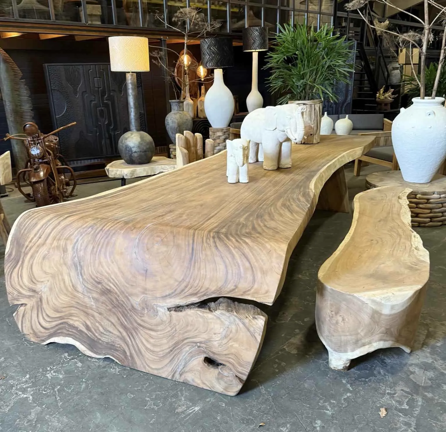 Waterval boomstamtafel suarhout 440cm