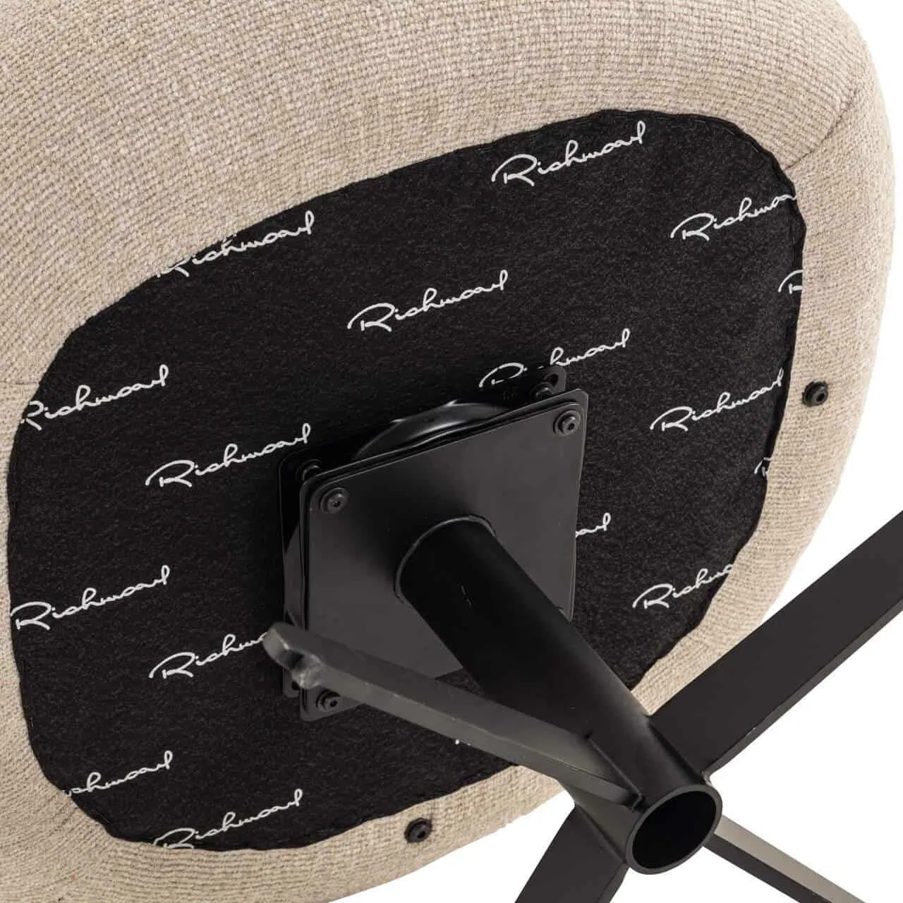 Dining chair Alexis biscotti swivel - Richmond Interiors