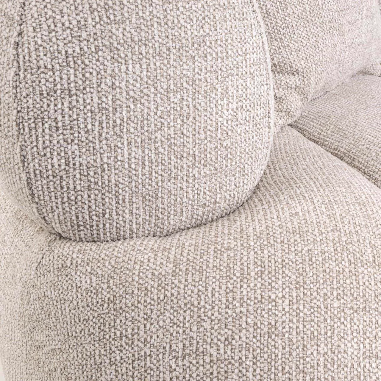 Detail des Sofas Amelia natur fancy, Nahaufnahme des beigefarbenen Stoffes mit Textur - Richmond Interiors
