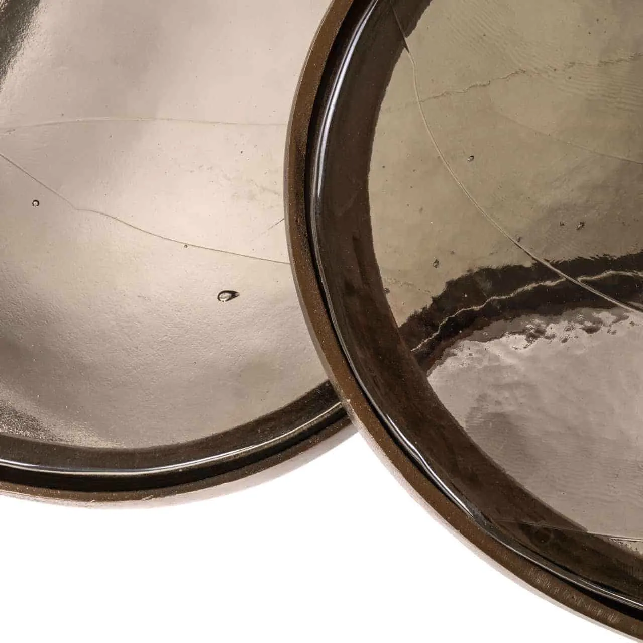 Detail des runden Couchtisch Fairfield Messing Antik, ein 2er Set - Richmond Interiors