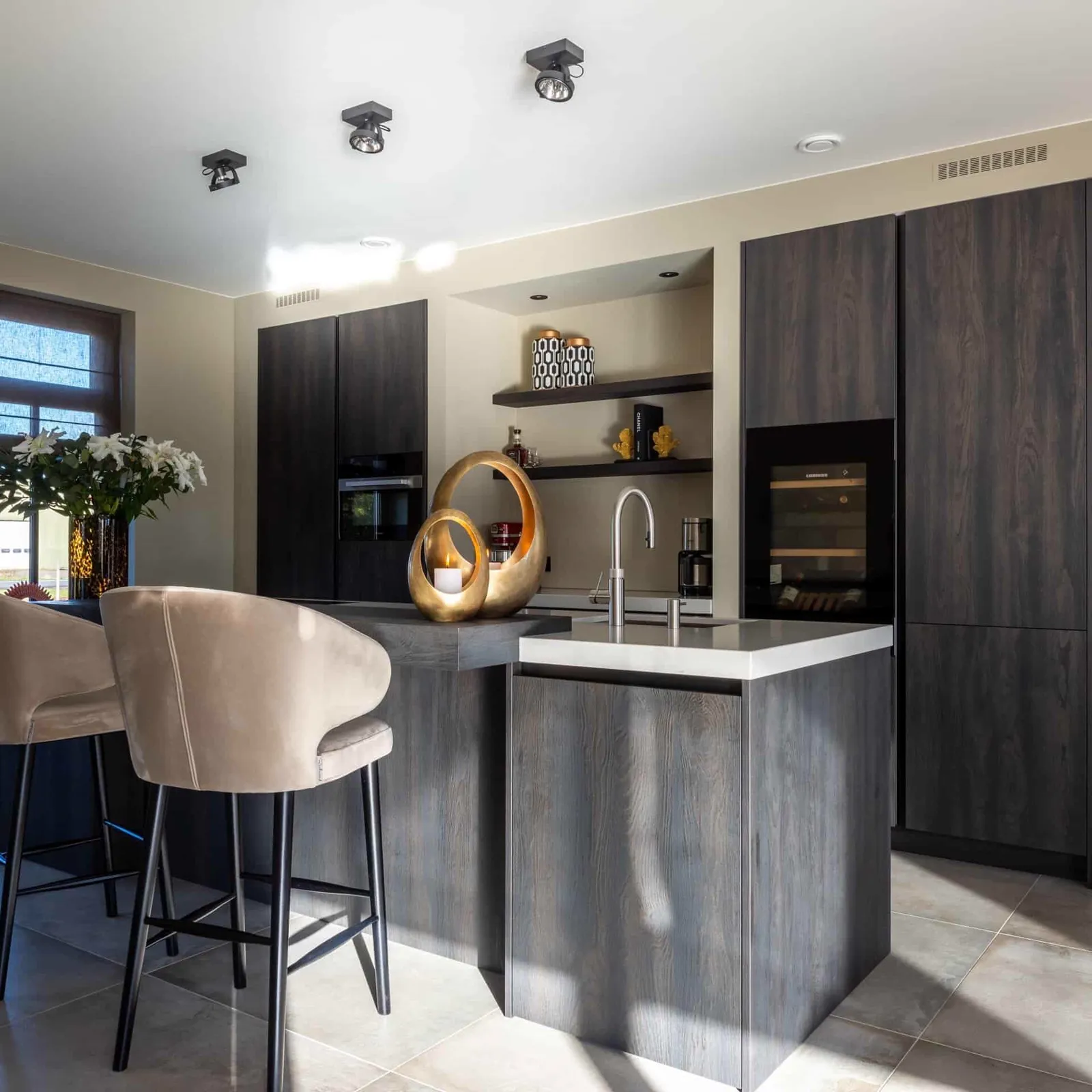 Bar Stool Indigo khaki velvet - Richmond Interiors