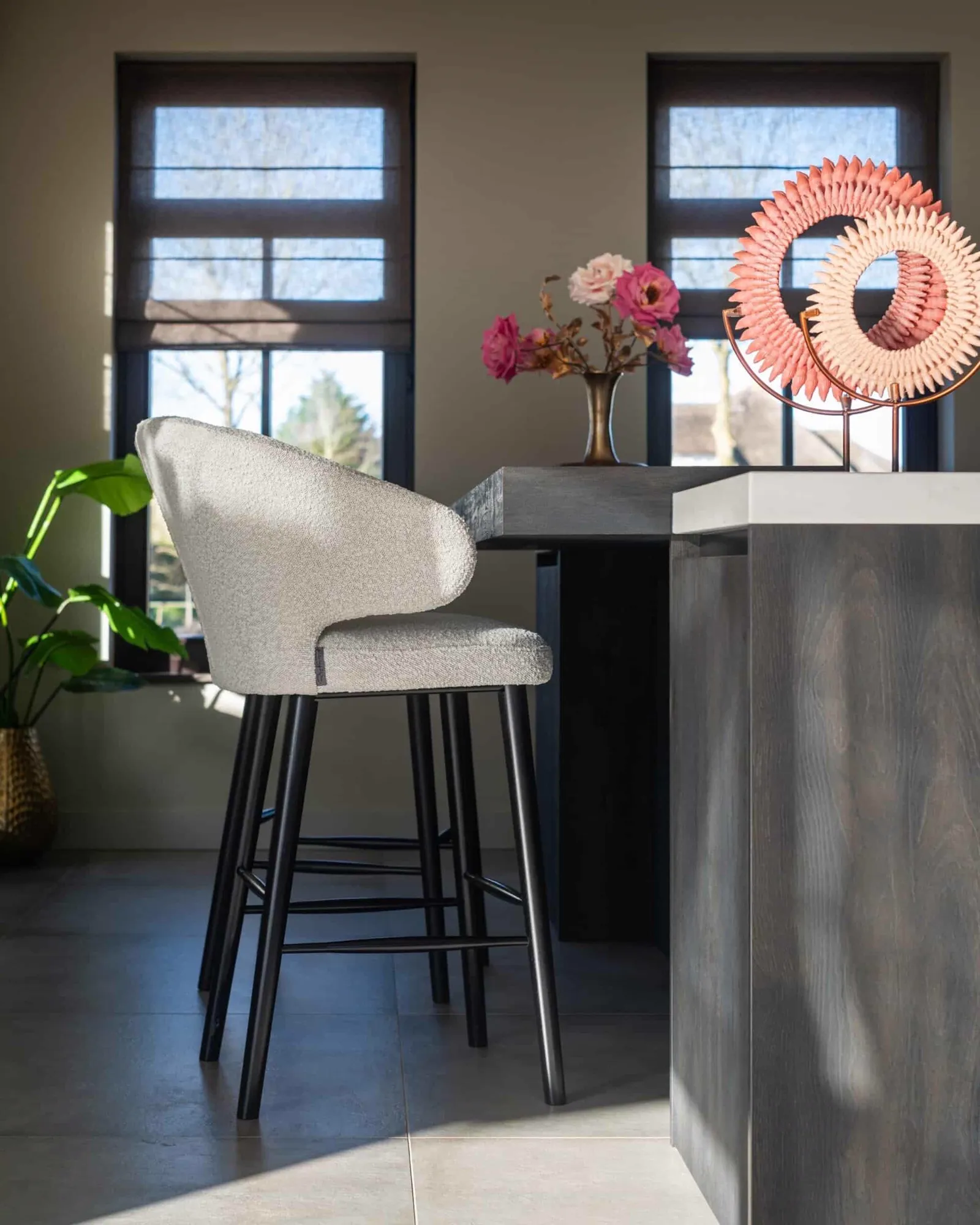 Bar stool Indigo white bouclé - Richmond Interiors