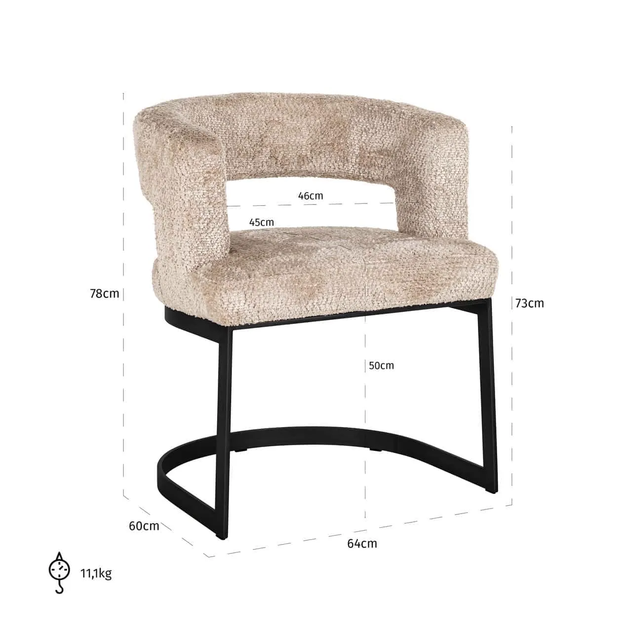 Esszimmerstuhl Ellis lovely beige met Maßen auf weißem Hintergrund, aus einem leicht schrägen Winkel - Richmond Interiors