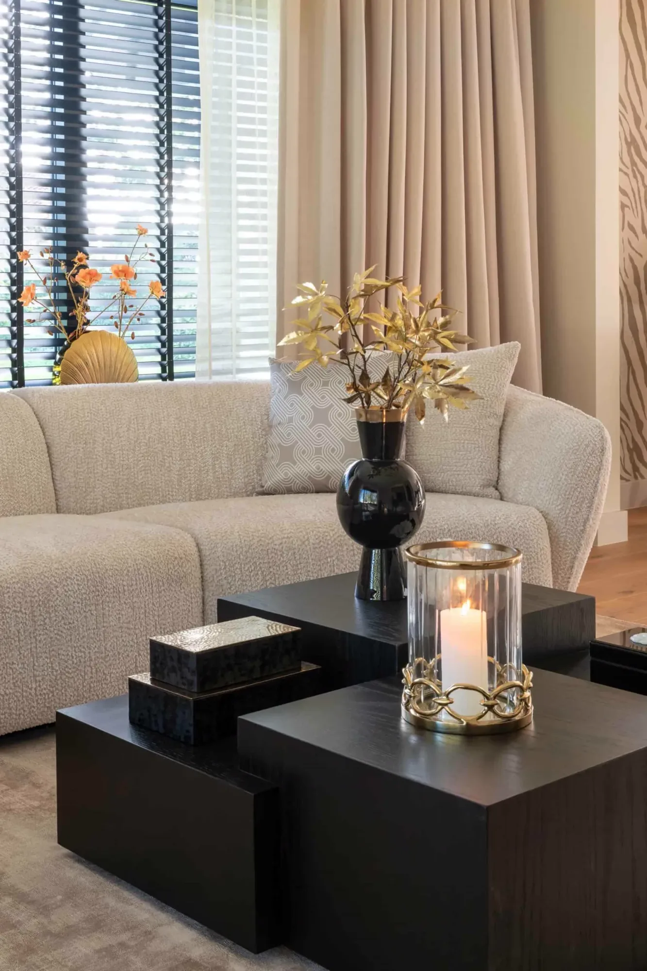 Sofa Armand lovely cream - Richmond Interiors