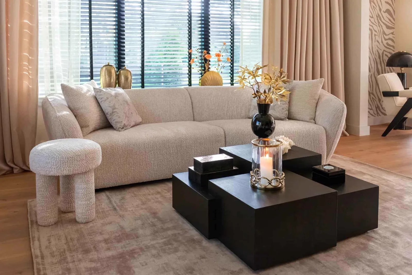 Sofa Armand lovely cream - Richmond Interiors