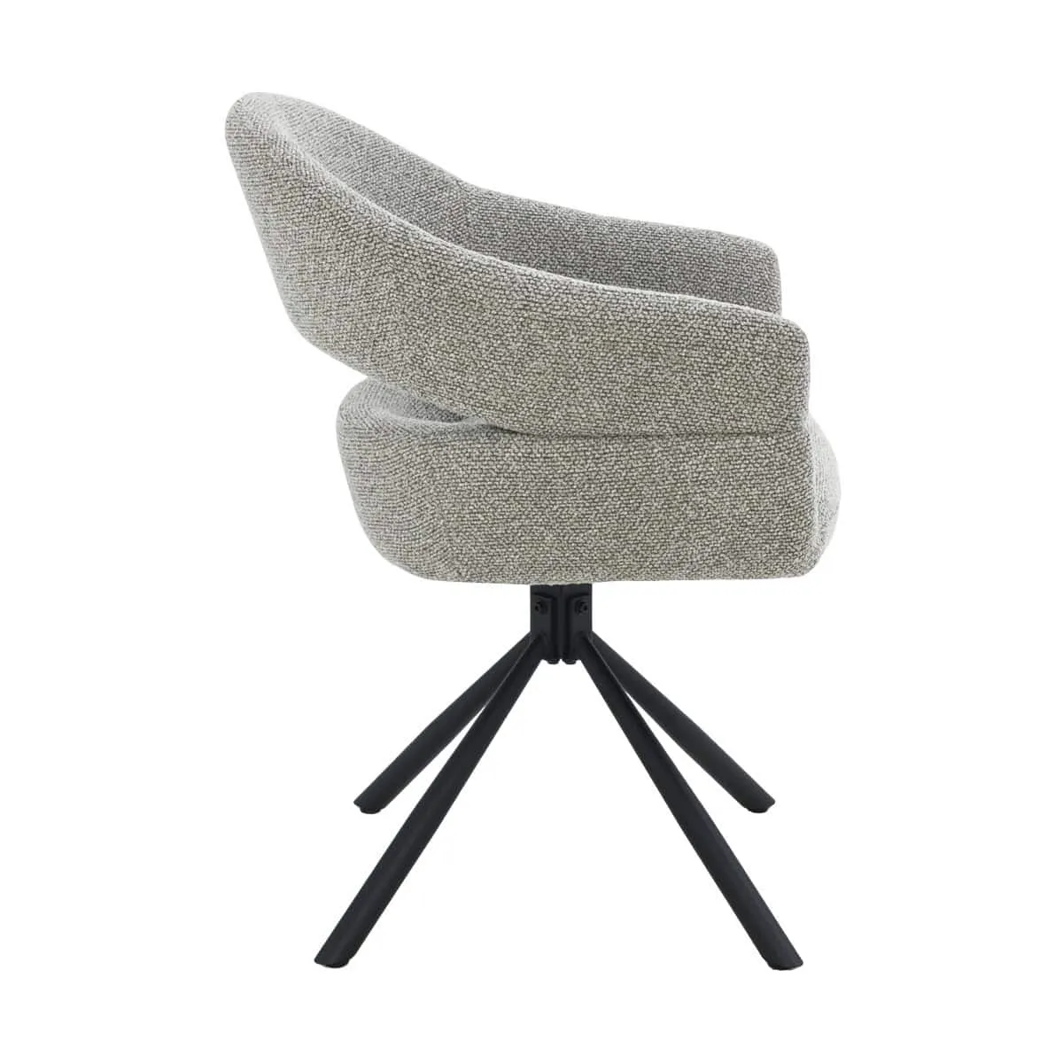 Esszimmerstuhl Linn Taupe auf weißem Hintergrund, aus einem schrägen Seitenwinkel fotografiert - Livingfurn