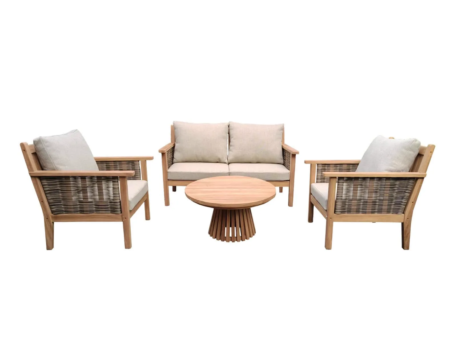 Malaga Tuinset mit zwei Sesseln, einem Zweisitzer-Sofa und einem Couchtisch auf weißem Hintergrund - Livingfurn
