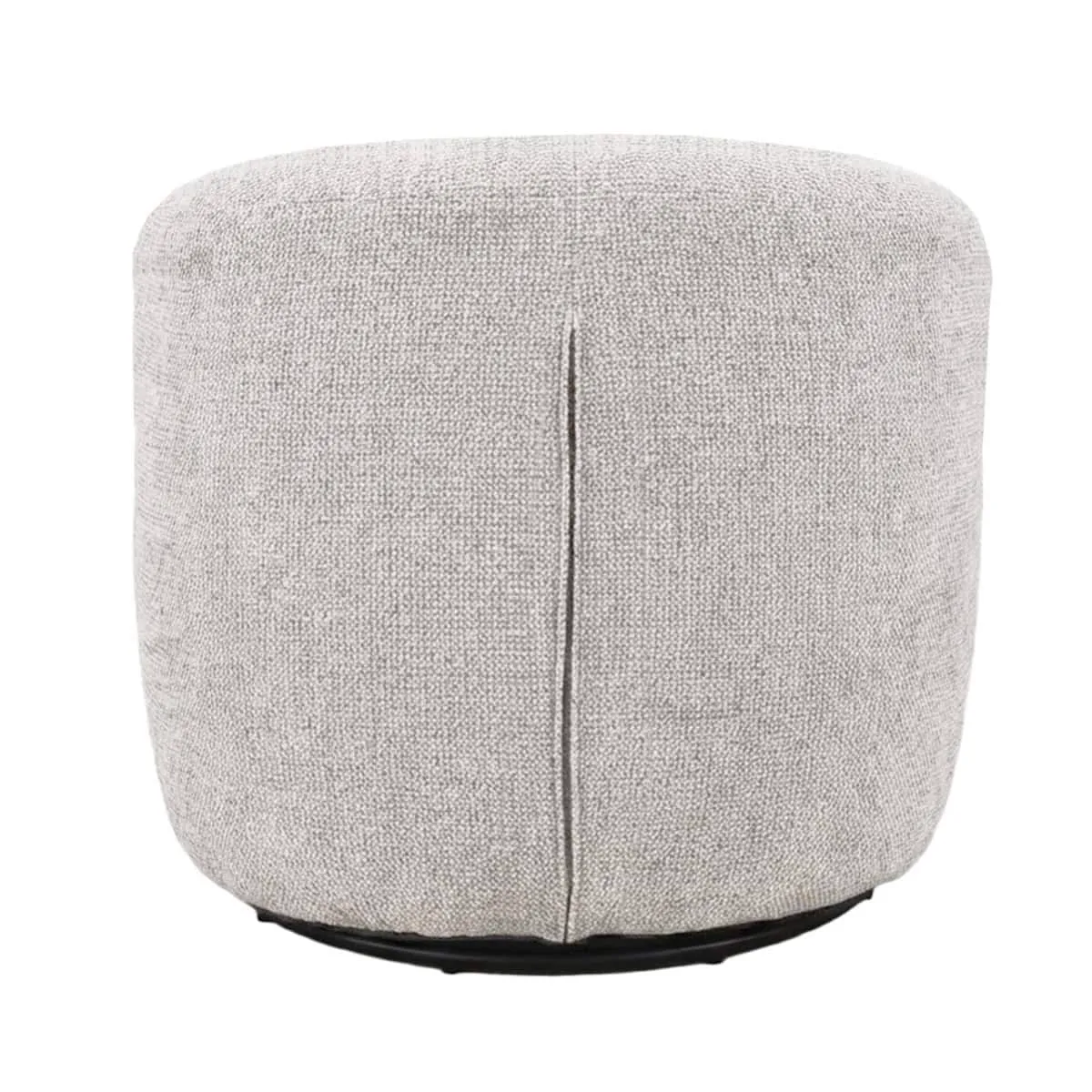 Livingfurn Britt Beige Stuhl auf weißem Hintergrund, mit einer deutlichen Naht an der Vorderseite