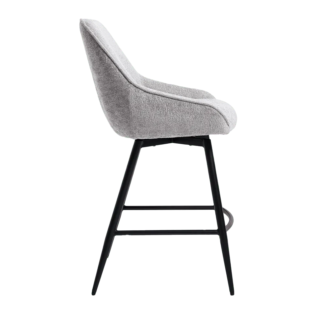 Zijaanzicht van de Trino Barstoel fabric Trenza 08 oyster draaibaar, met de zitting en de zwarte poten - Tower Living