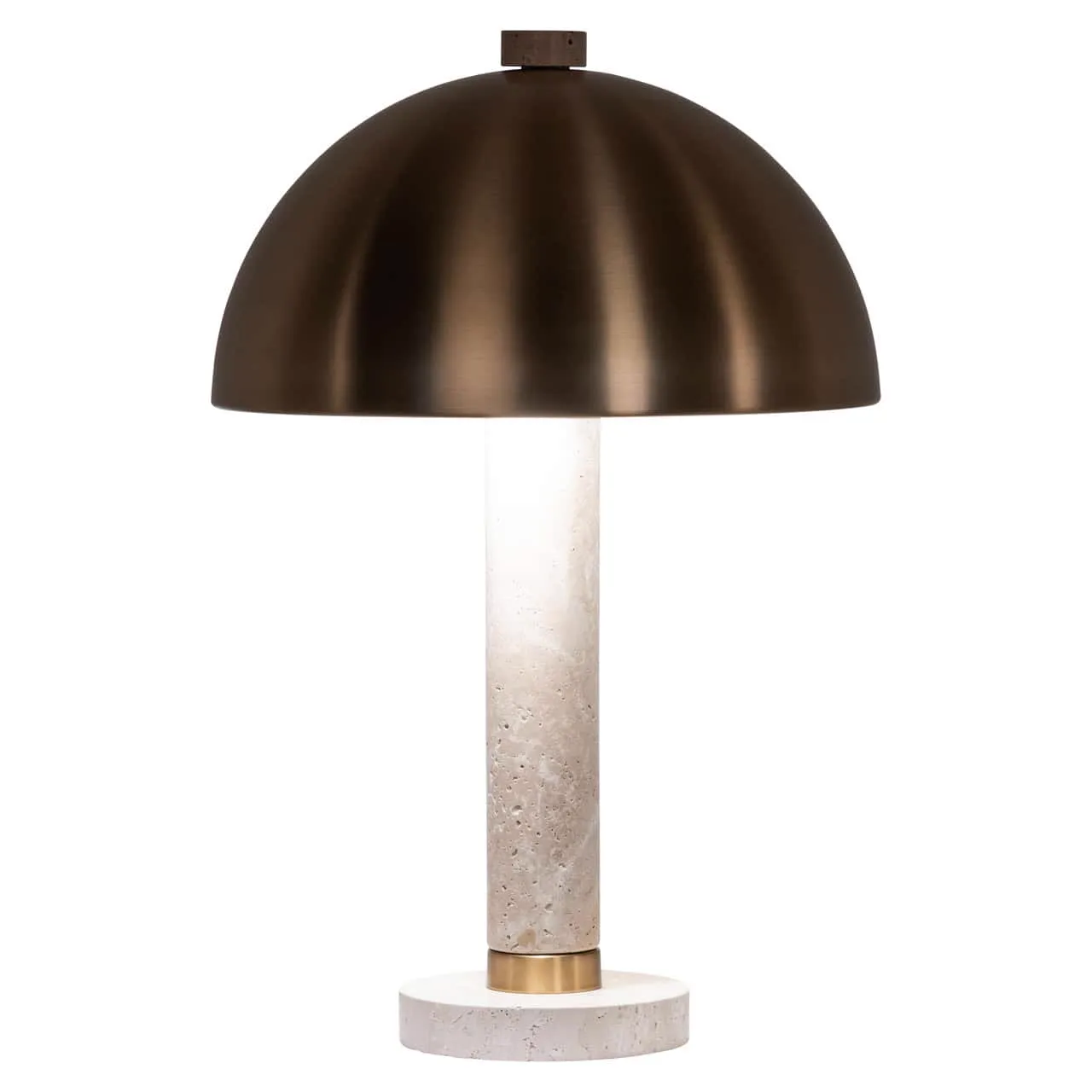 Tischleuchte Jara brushed gold auf weißem Hintergrund, mit einem dunklen, kuppelförmigen Schirm und hellem Marmorfuß - Richmond Interiors