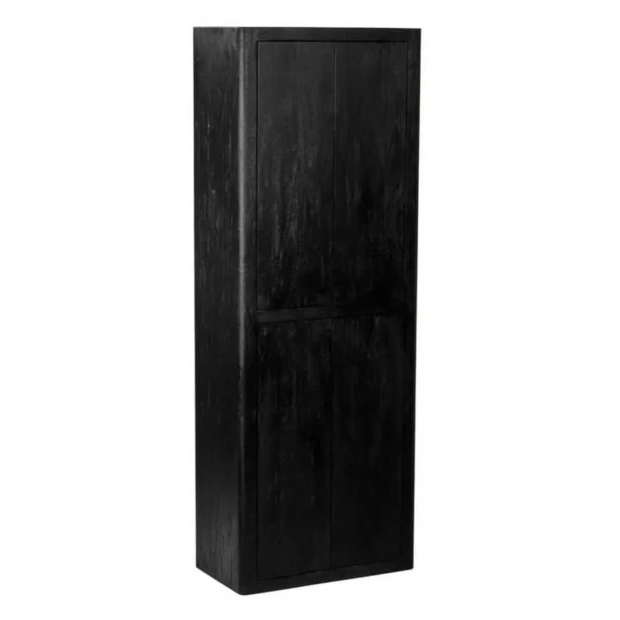 Der Tenna Aufbewahrungsschrank 80 cm, ein hoher schwarzer Schrank mit vier Türen, auf weißem Hintergrund - Tower Living