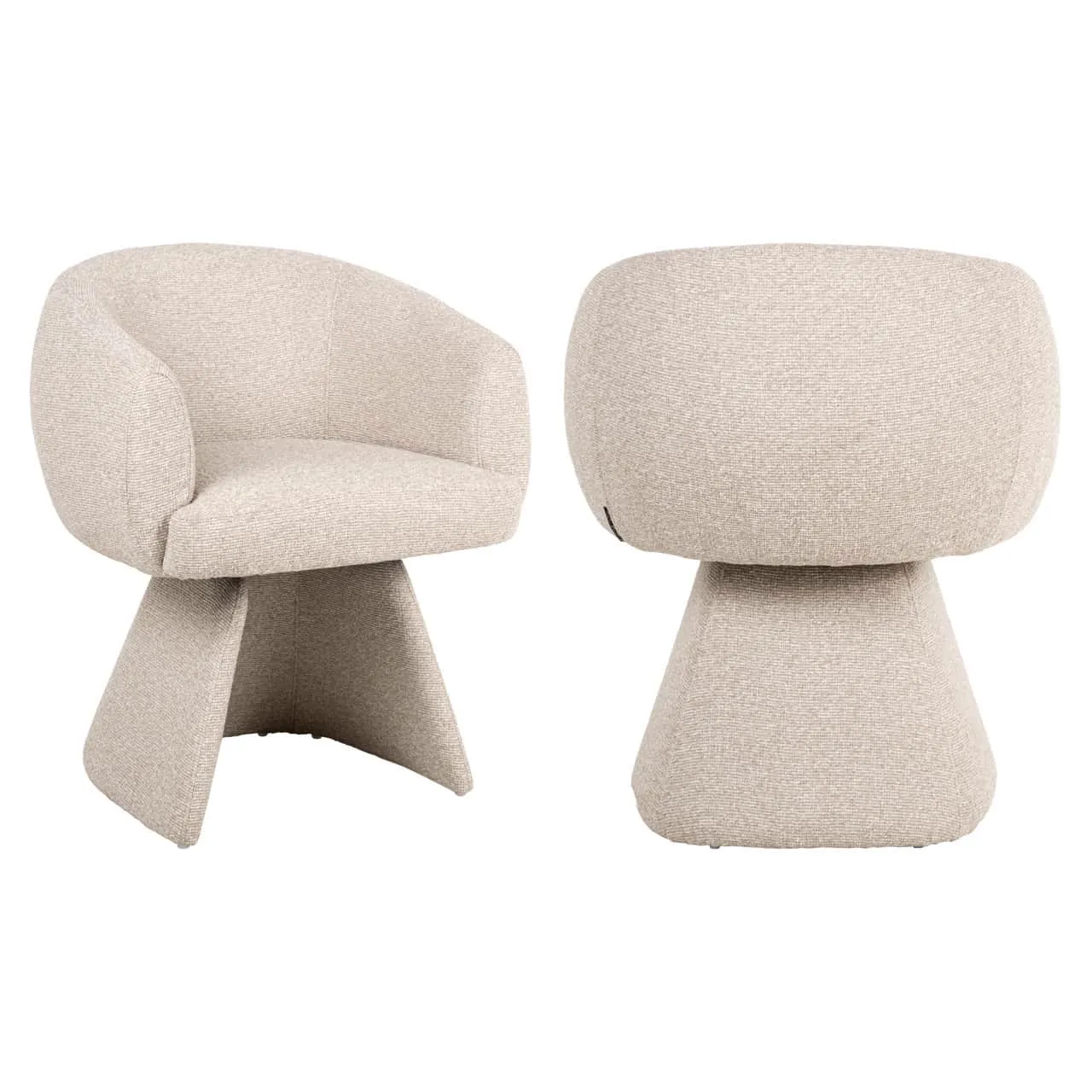 Zwei beige Esszimmerstühle Quiriro Biscotti Swivel auf weißem Hintergrund, von vorne fotografiert - Richmond Interiors