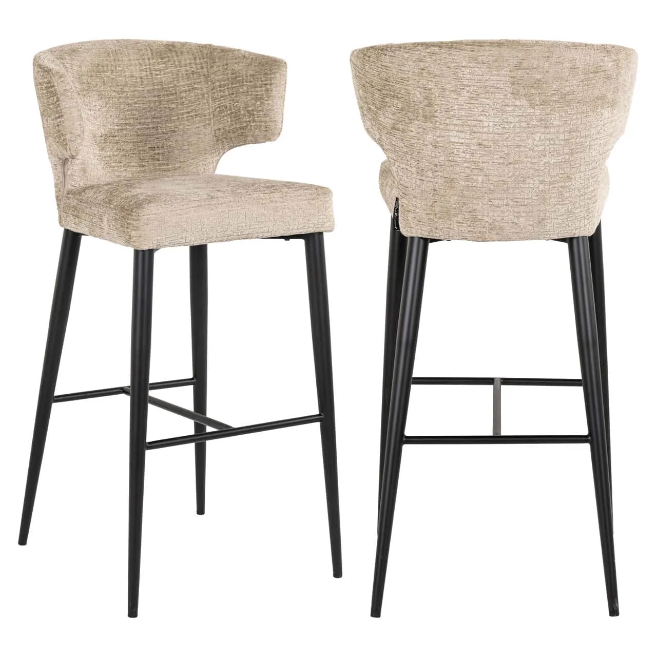 Zwei Barhocker Taylor Desert Fusion Fire Retardant, von vorne und hinten auf weißem Hintergrund - Richmond Interiors