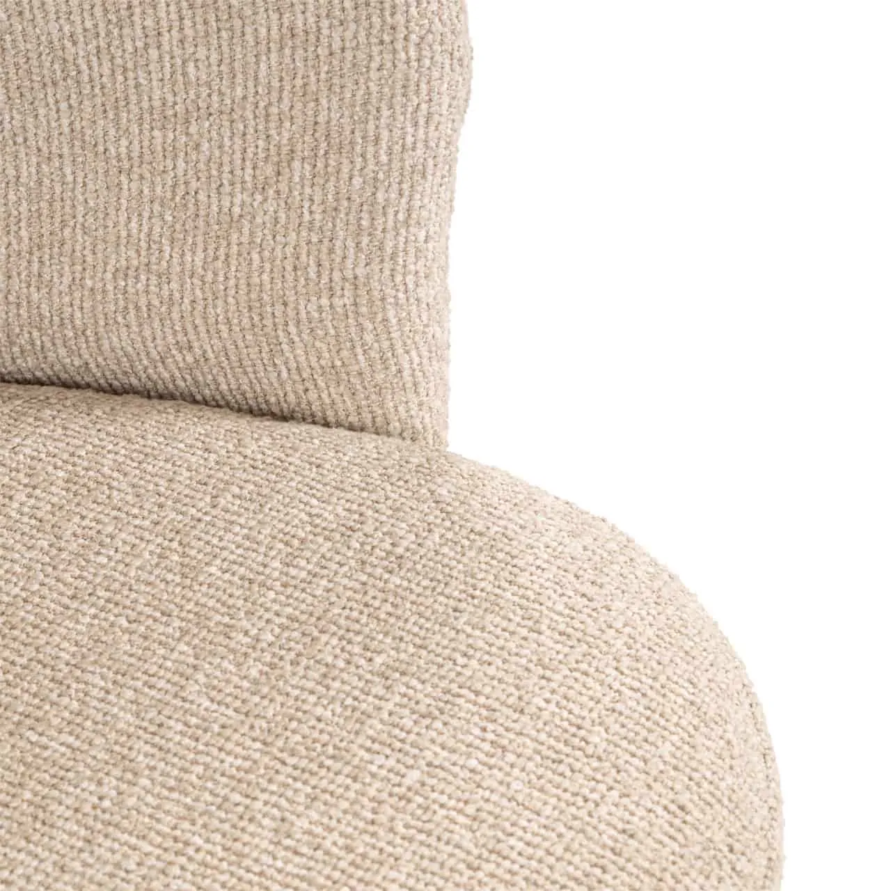 Close-up van de textuur van de stof van eetkamerstoel Zendaya biscotti swivel fire retardant - Richmond Interiors