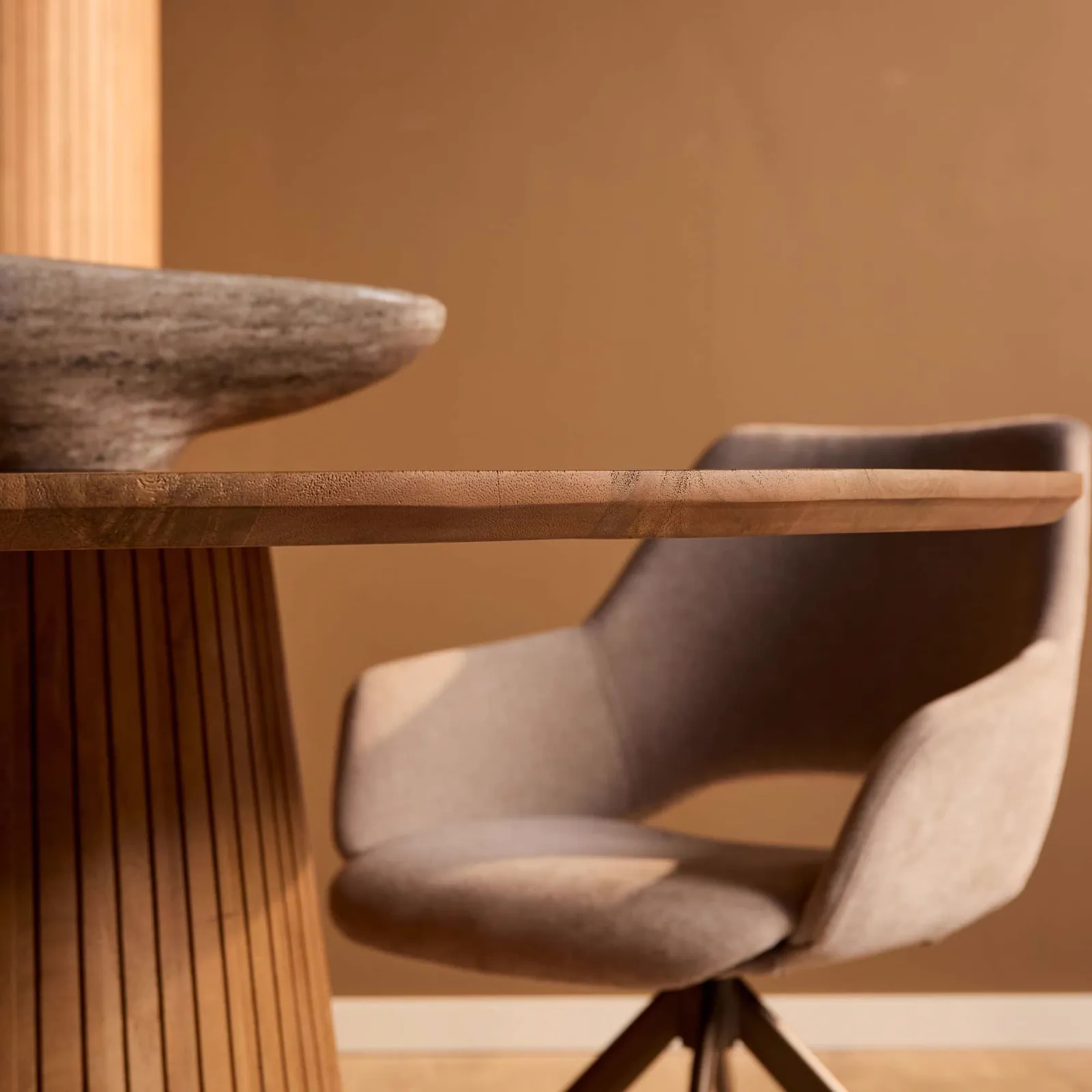 Solana Dining Table | 210 cm | Natural | Oval - Starfurn