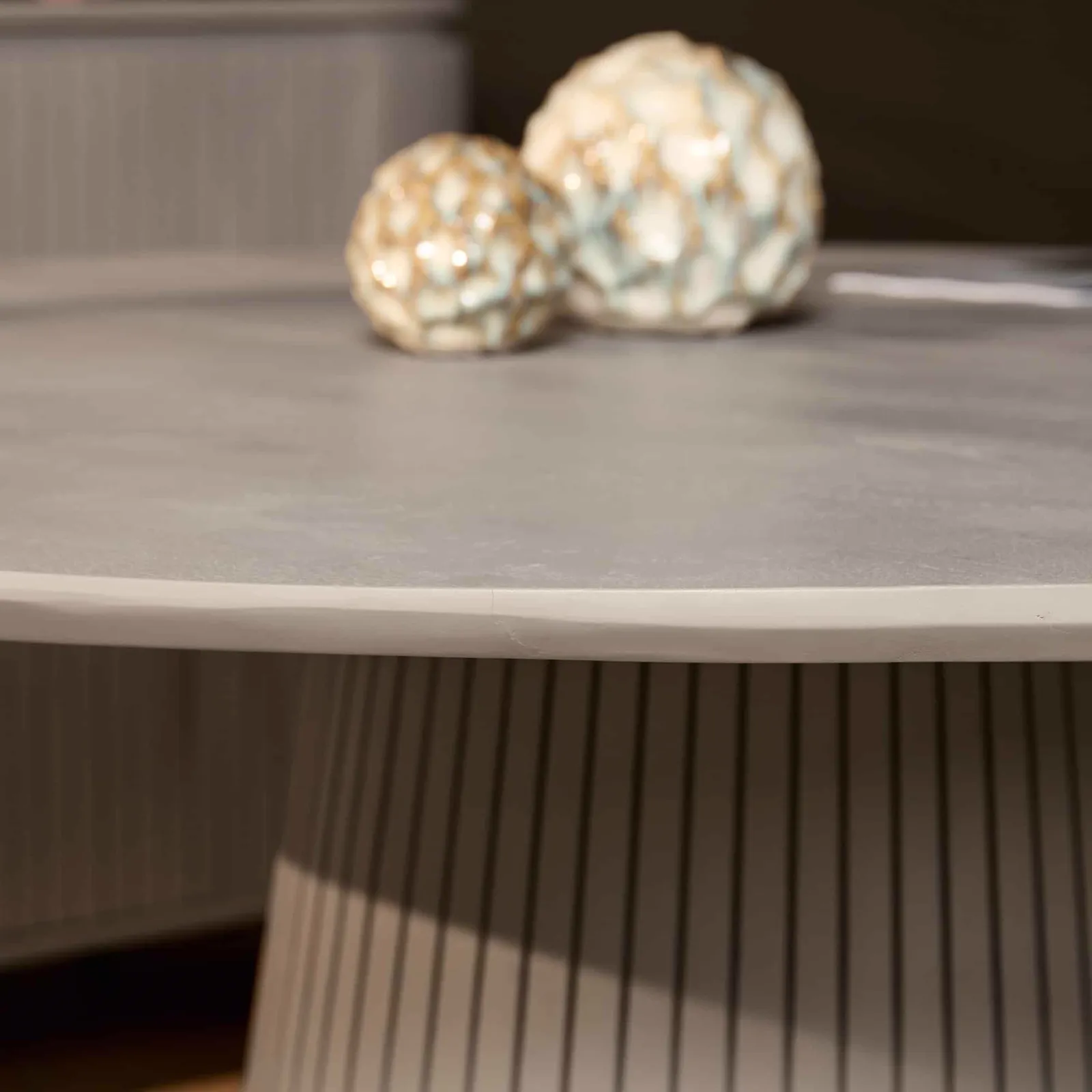 Round Dining Table Solana Taupe Mango Wood 150 cm - Starfurn
