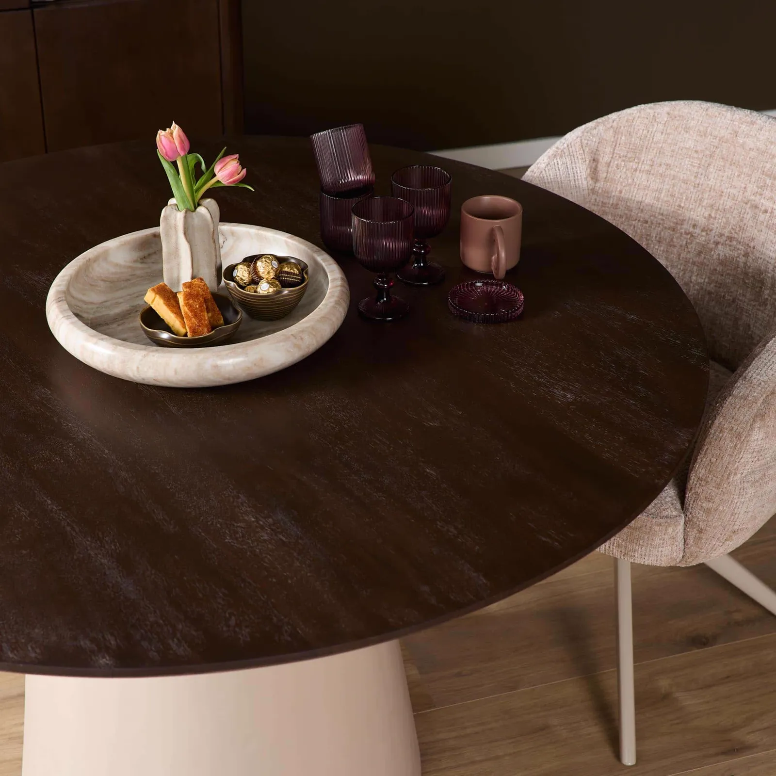 Round dining table Madison Brown Mango Wood 130 cm - Starfurn