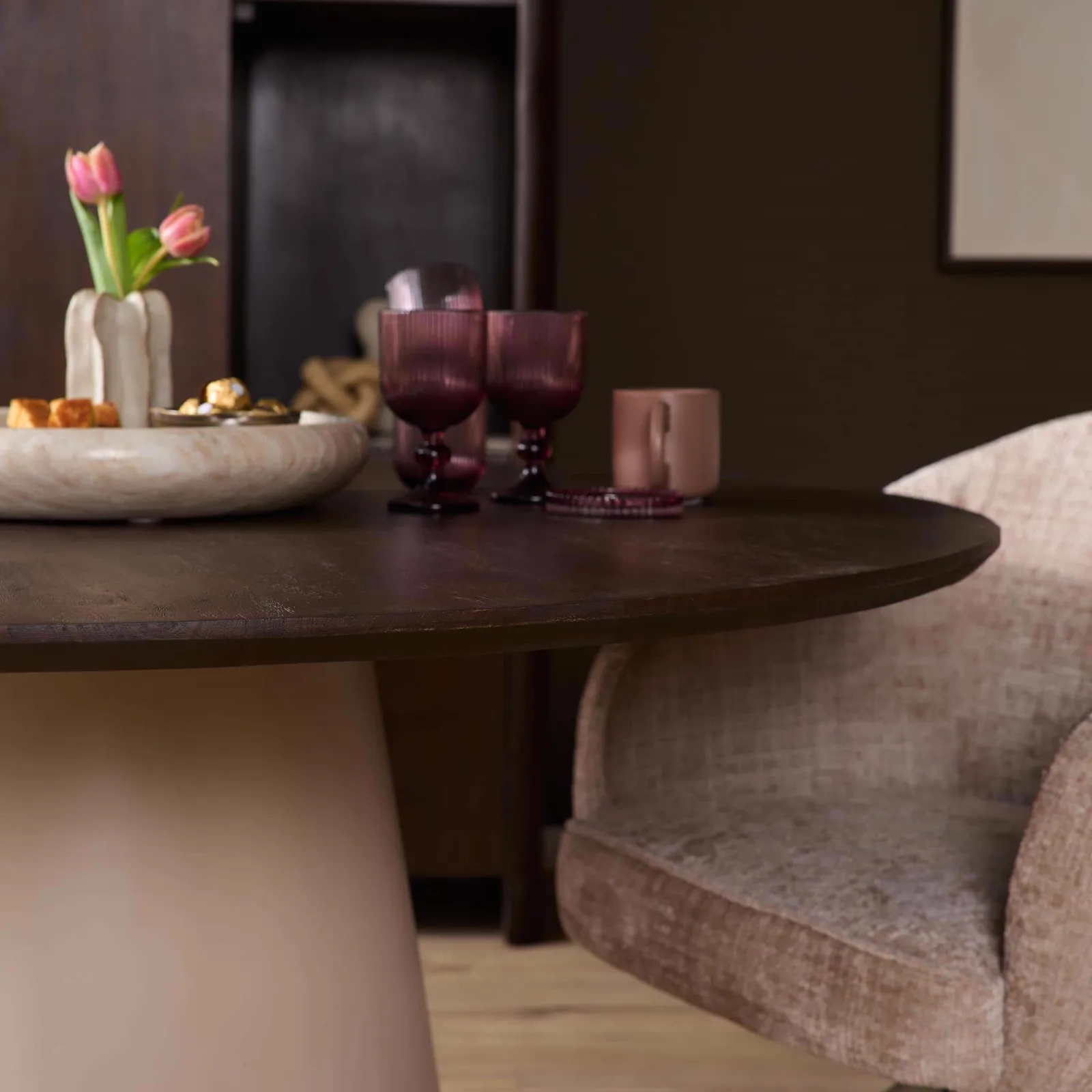Round dining table Madison Brown Mango Wood 150 cm - Starfurn