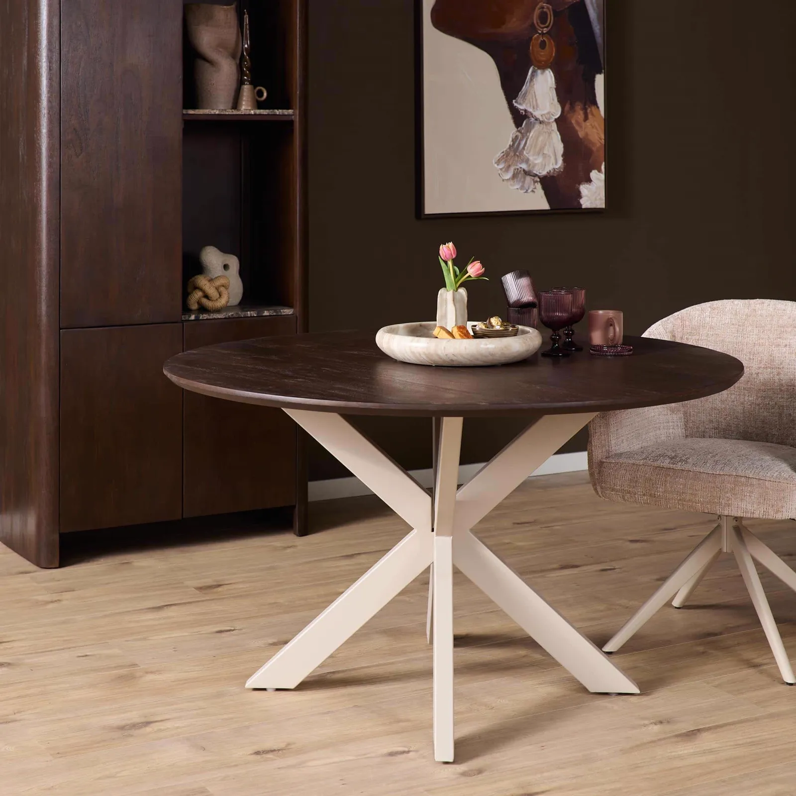 Round Dining Table Madison Brown Sand Leg Mango Wood 150 cm - Starfurn