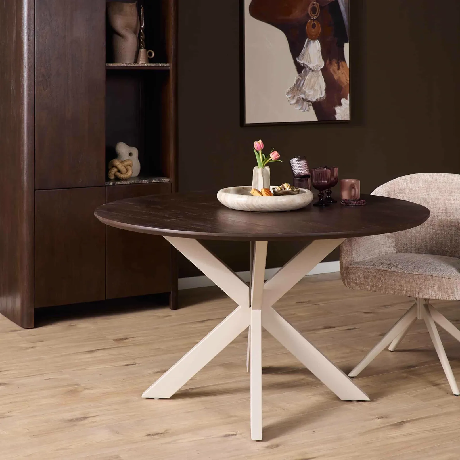 Round Dining Table Madison Brown Sand Leg Mango Wood 110 cm - Starfurn